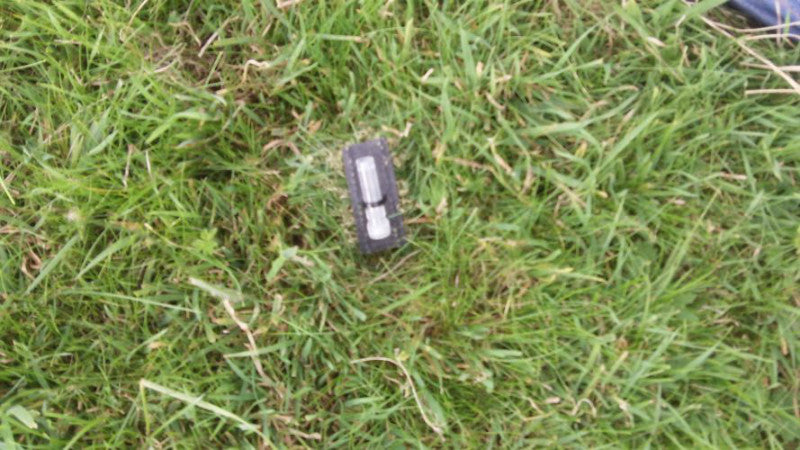 Fake Grass Cache 1