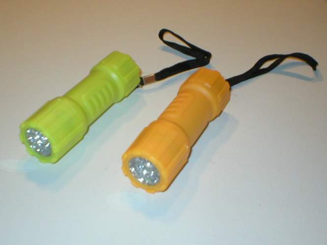 9-Bulb LED Torch - Glow In The Dark