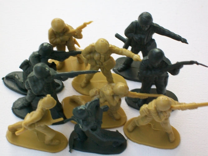 10 Toy Soldiers
